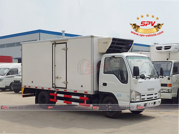 ISUZU Refrigerator Truck - RF